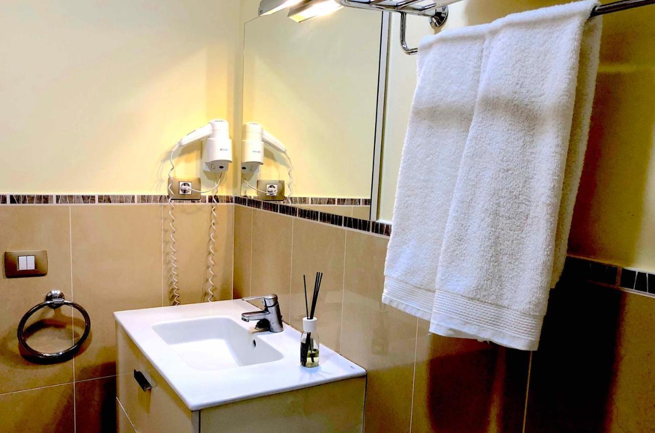 Apartamentos La Puntilla Mogan Puerto De Mogan Exteriör bild
