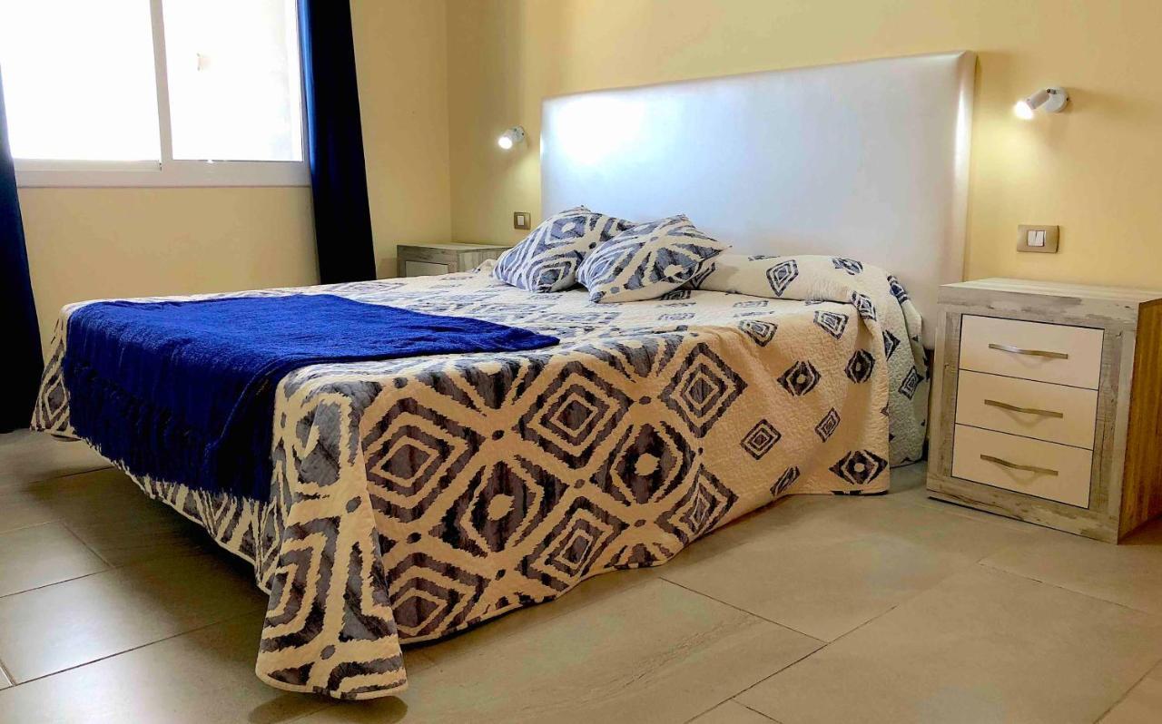 Apartamentos La Puntilla Mogan Puerto De Mogan Exteriör bild