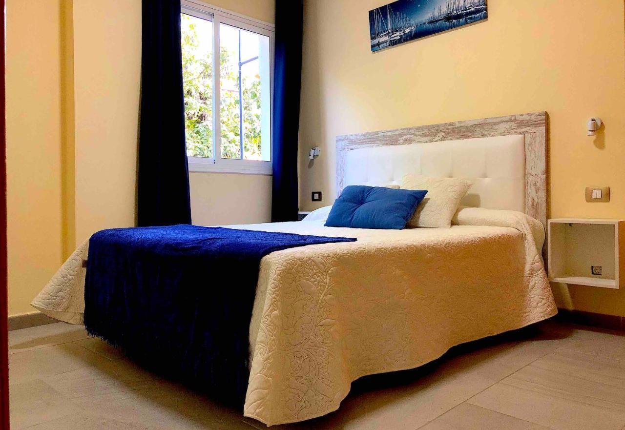 Apartamentos La Puntilla Mogan Puerto De Mogan Exteriör bild